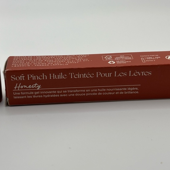 NEW Rare Beauty Soft Pinch Tinted Lip Oil | Honesty | NIB - Picture 5 of 6